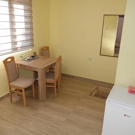 Konaciste Kovacevic باغينا باستا